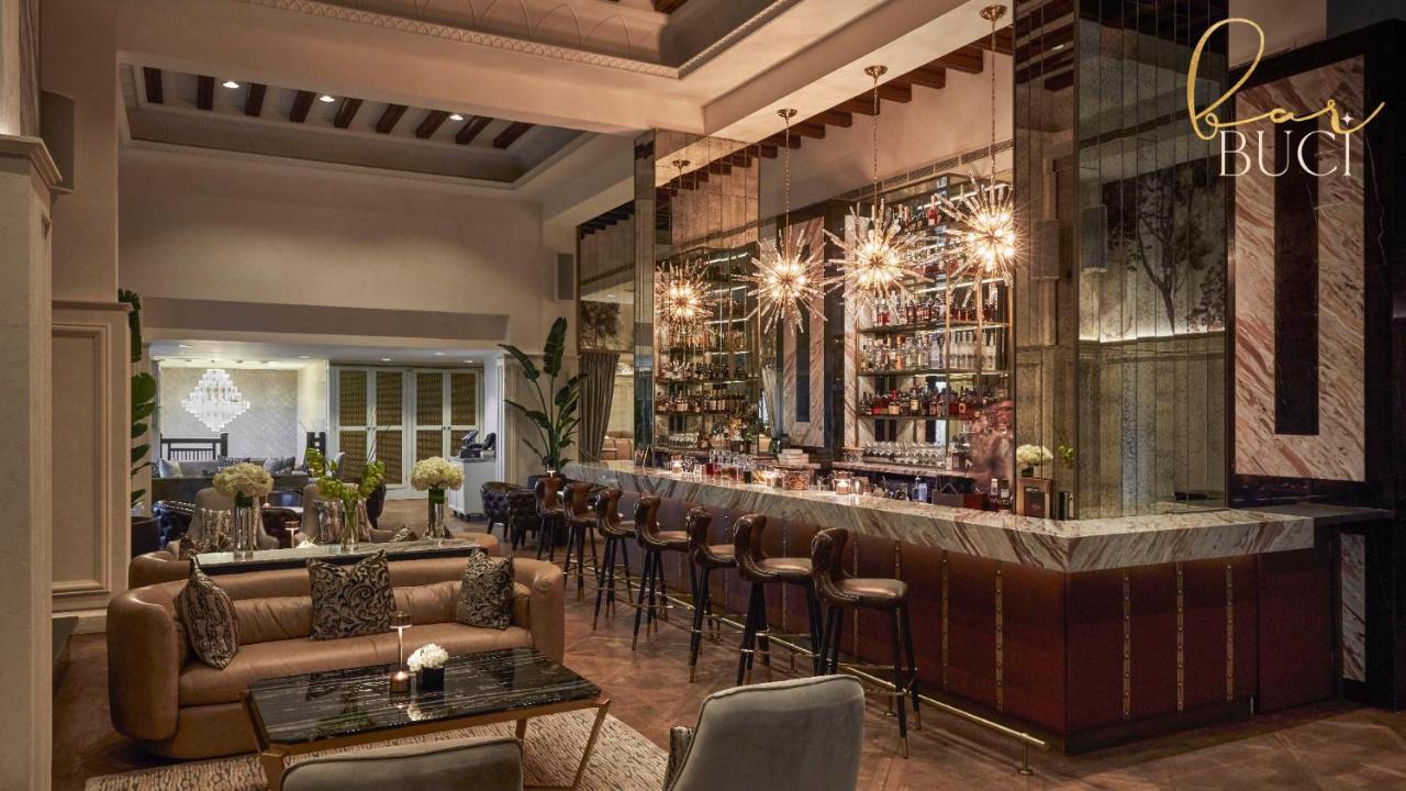 Jumeirah Dar Al Masyaf Dubai Bagian luar foto The Bar at The Ivy